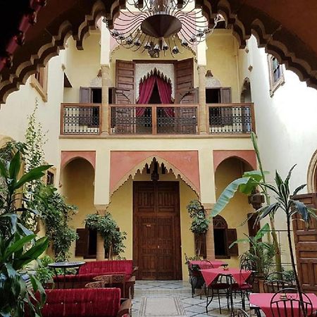 Riad Marlinea Sale Exterior photo