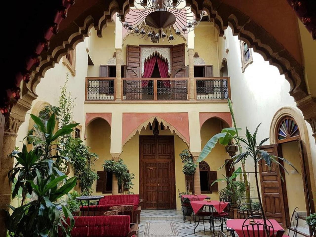 Riad Marlinea Sale Exterior photo